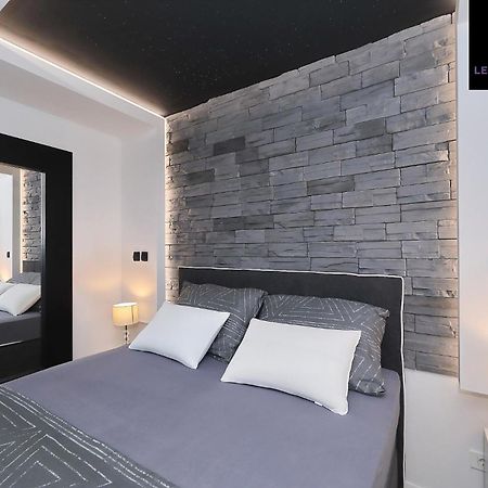 Legacy Marine2 - Zadar, Luxury Suites Ngoại thất bức ảnh